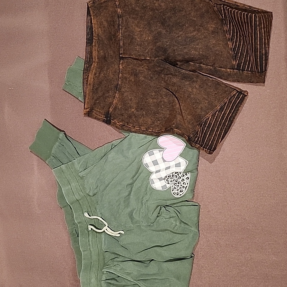 2 pairs of ladies casual pants